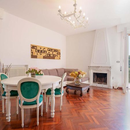 Ca' Bianca Apartments Farneto Extérieur photo